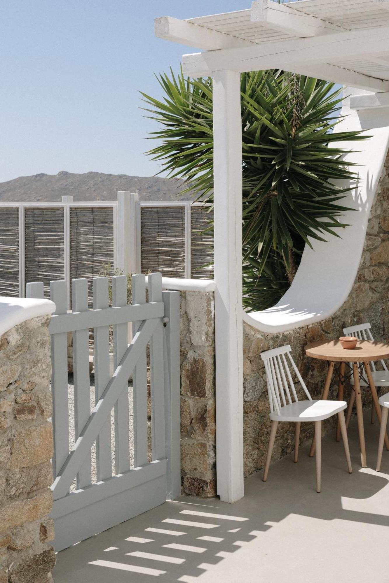 Mykonos Supreme Comfort Suites Kalafatis Eksteriør bilde