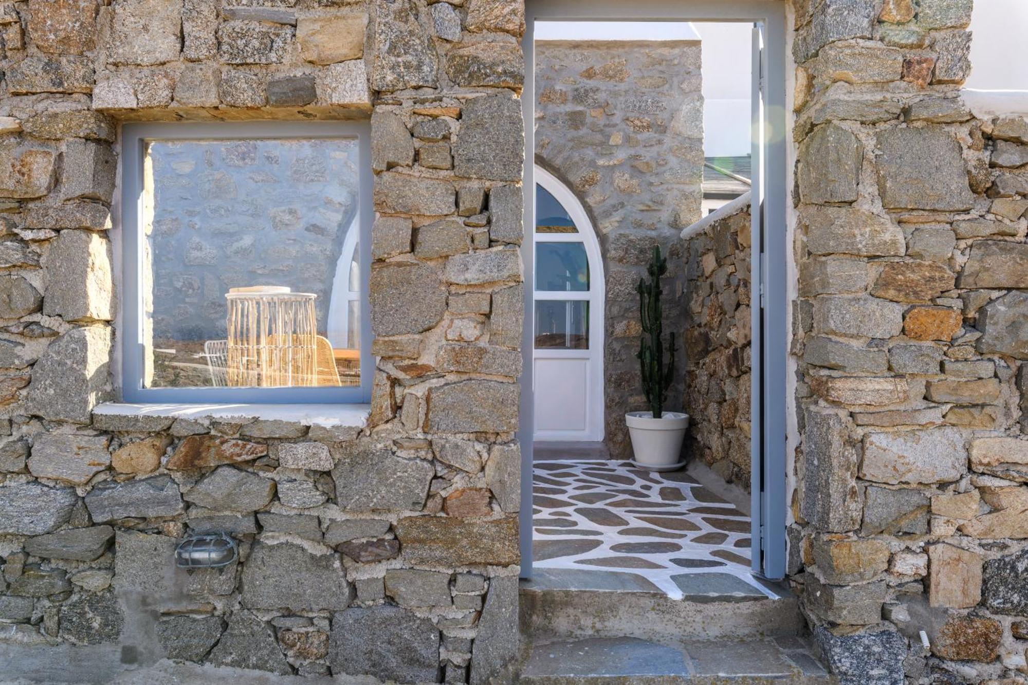 Mykonos Supreme Comfort Suites Kalafatis Eksteriør bilde